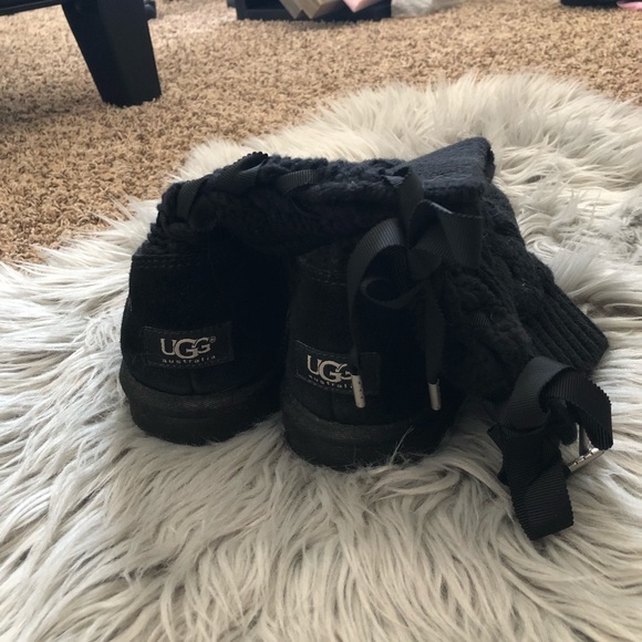 UGG Shoes - LAST CHANCE knit uggs